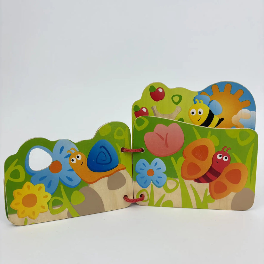 Hape fa lapozókönyv rovarokkal – kinyítva