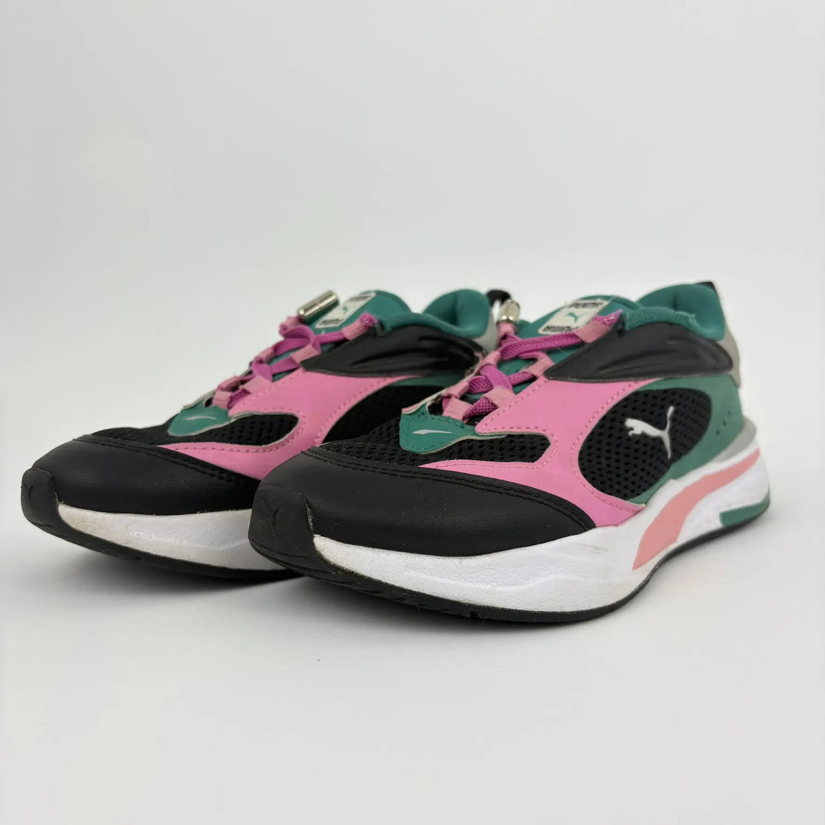 Puma rózsaszín zöld sportcipő 32