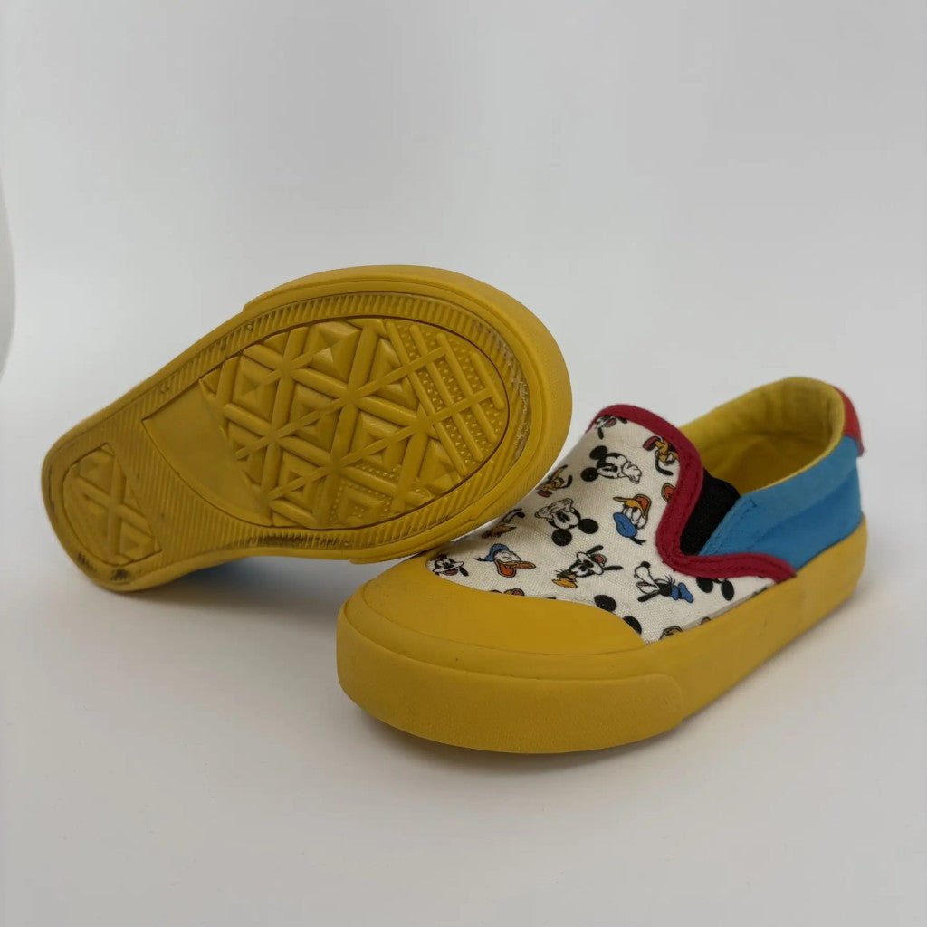 Disney Mickey & Friends slip on 28