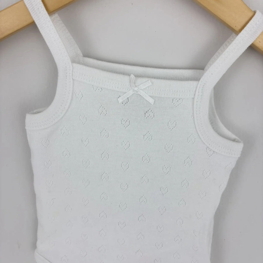 Fehér ujjatlan body 68