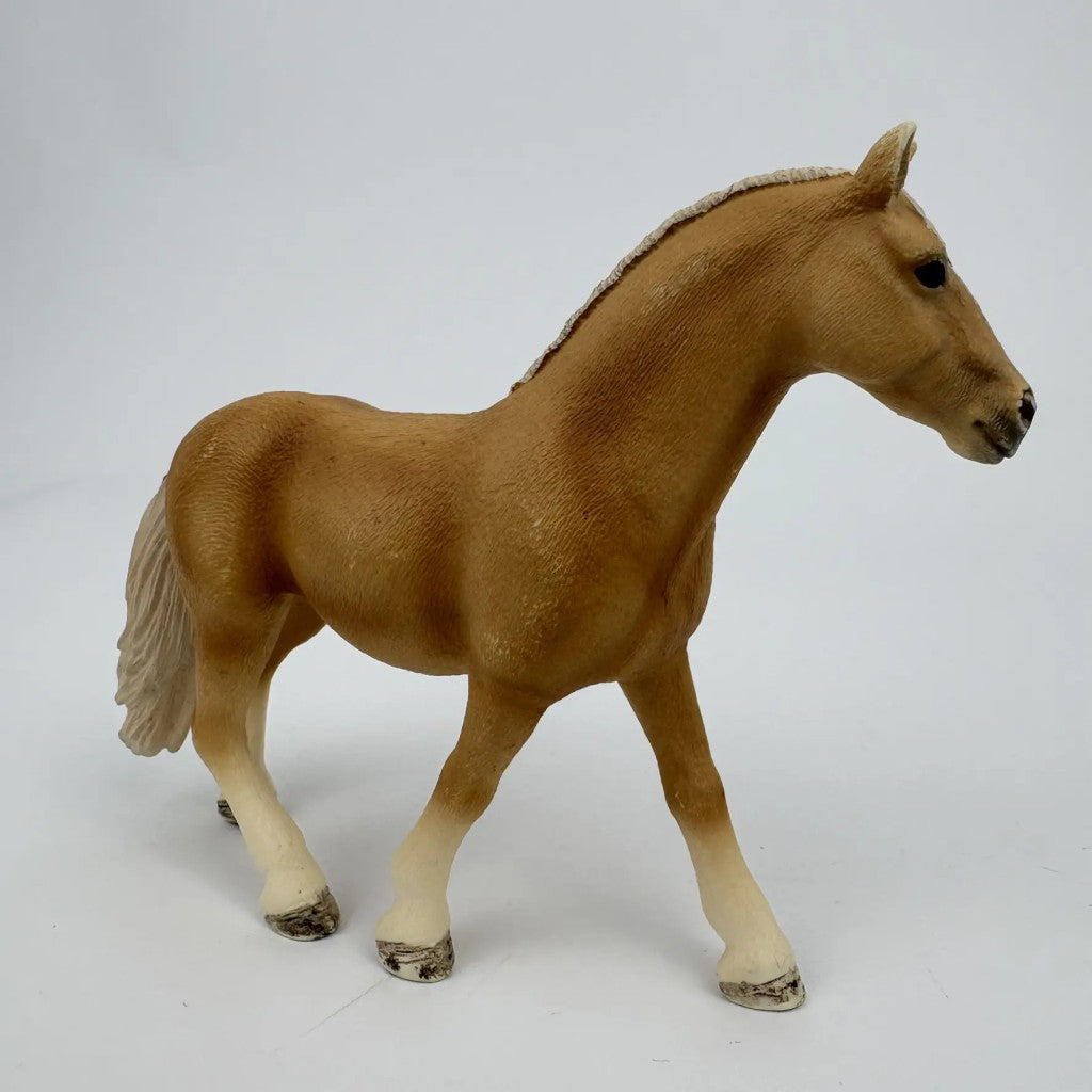 Schleich Horse Club: Haflingi kanca figura (2015)