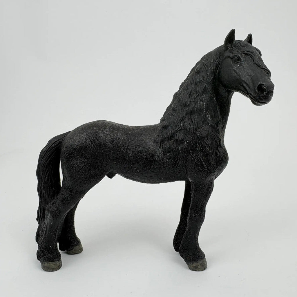 Schleich Horse Club: Fríz mén figura (2014)