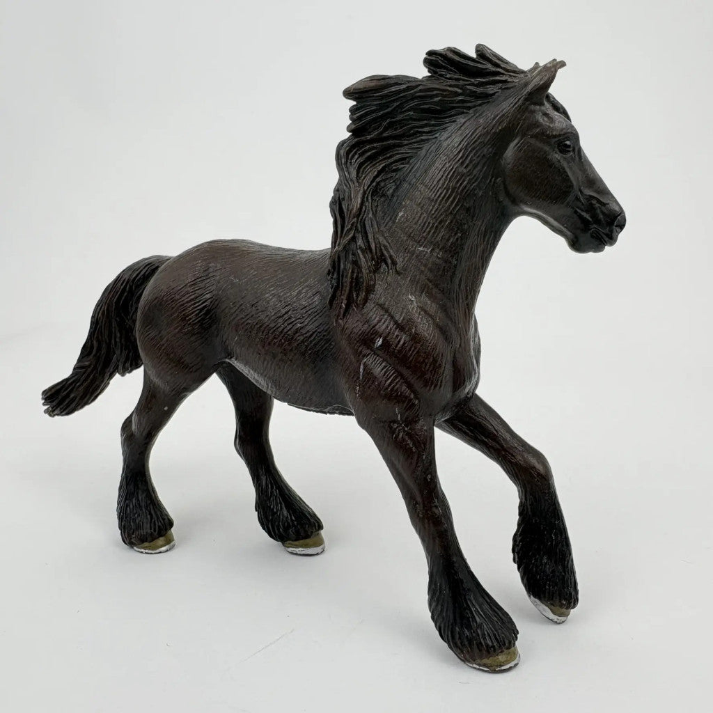 Schleich Horse Club: Vintage Fríz kanca figura (2005)