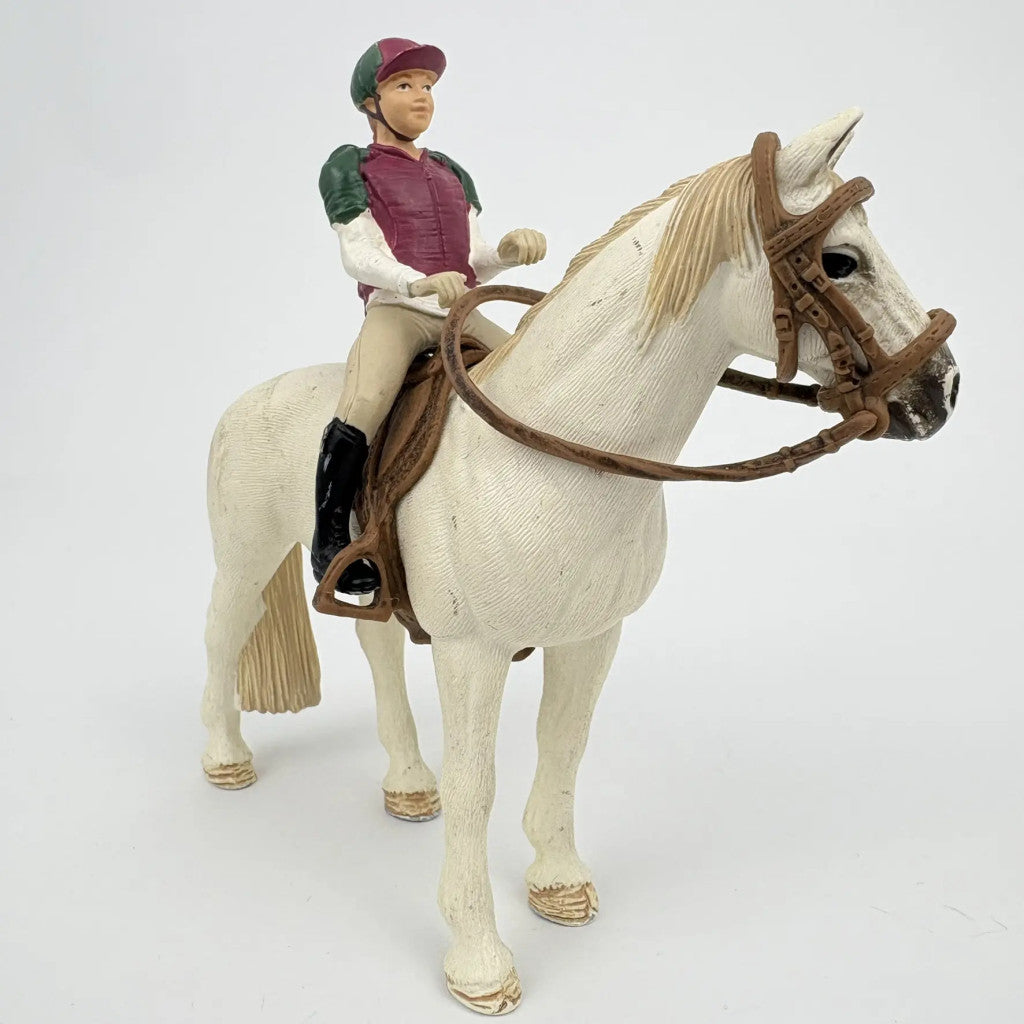 Schleich Horse Club: Szabadidős lovas lóval (2016)