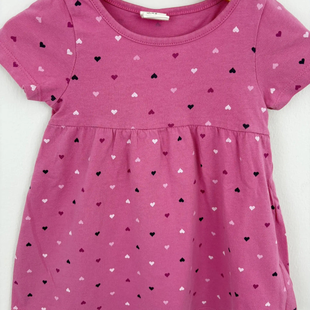 H&M szívecskés ruha 74