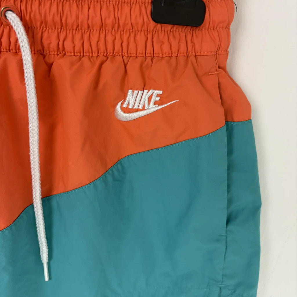 Nike színes fürdőnadrág XS