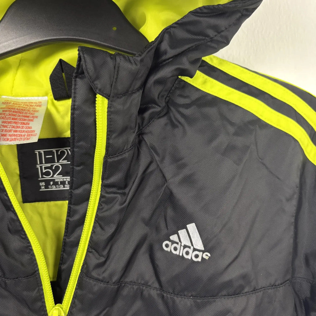 Adidas fekete széldzseki 152