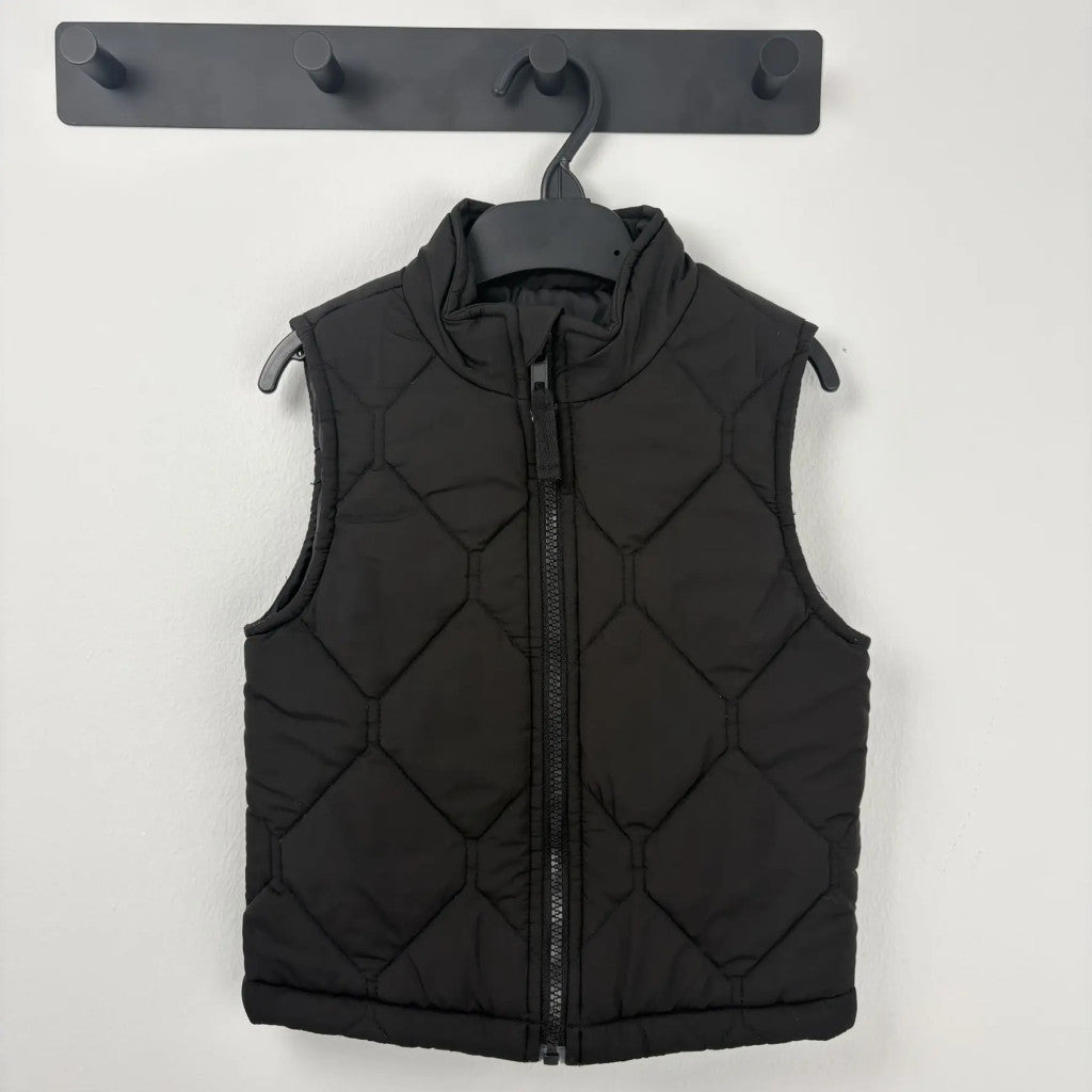 F&F fekete mellény 98