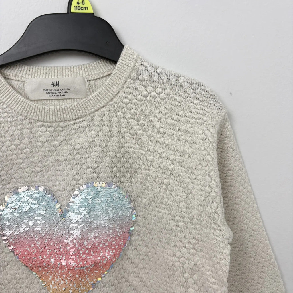 H&M Törtfehér szívecskés lány pulóver (104)