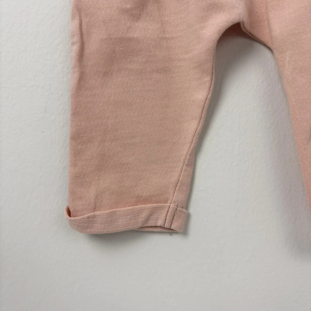 Barackszínű baba leggings 56