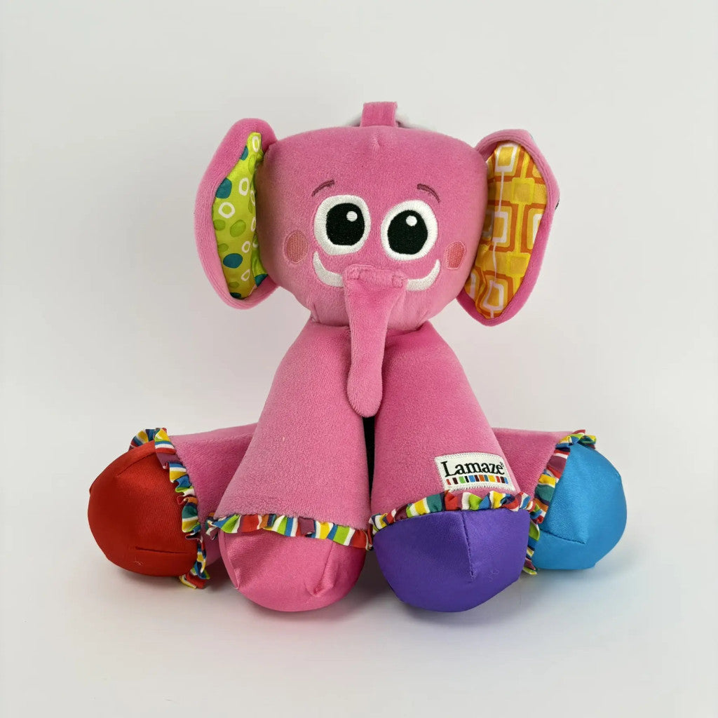 Tomy Lamaze Zenélő Elefánt