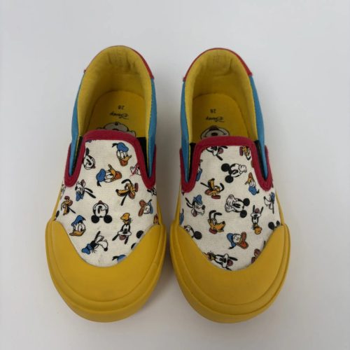 Disney Mickey & Friends slip on 28