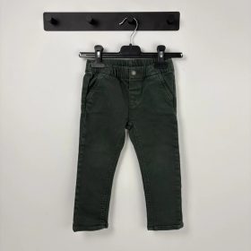 C&A Sötétzöld fiú farmernadrág (98)