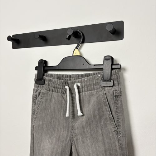 H&M Szürke fiú jogger farmer (104)