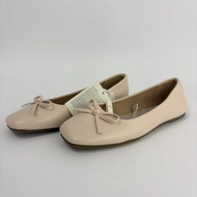 Reserved Rózsaszín lapostaplú cipő 33