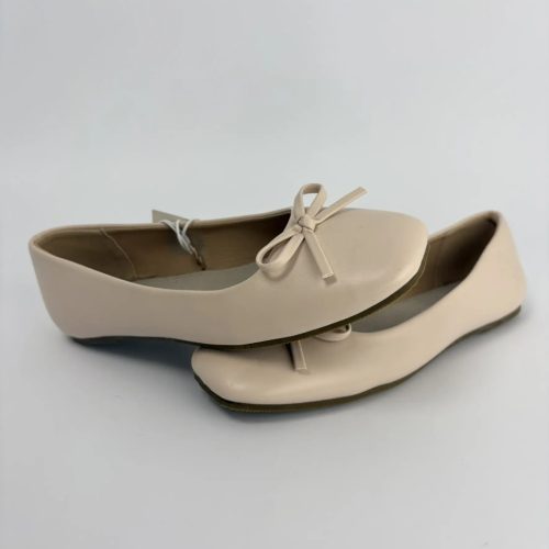 Reserved Rózsaszín lapostaplú cipő 33